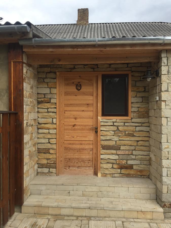 Эко Отель "Золотая Подкова" Sharhorod Exterior foto
